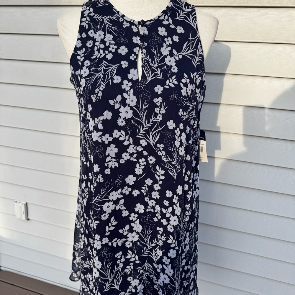 Chaps Womens Blue Floral swing dress NWT